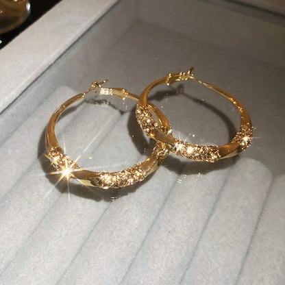 🔥 Minimalista Fülbevalók: Gyémántszerű Ragyogás – Nincs Irritáció!