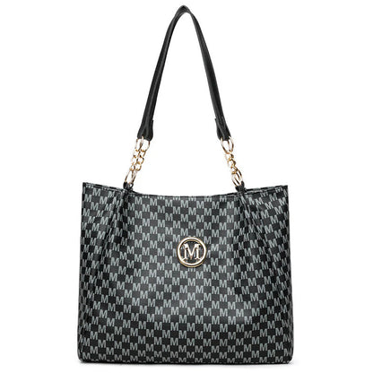 🔥 A vintage stílus uralkodik! Ez a tágas táska válltáskaként vagy clutchként is használható, tökéletes ingázáshoz vagy utazáshoz.