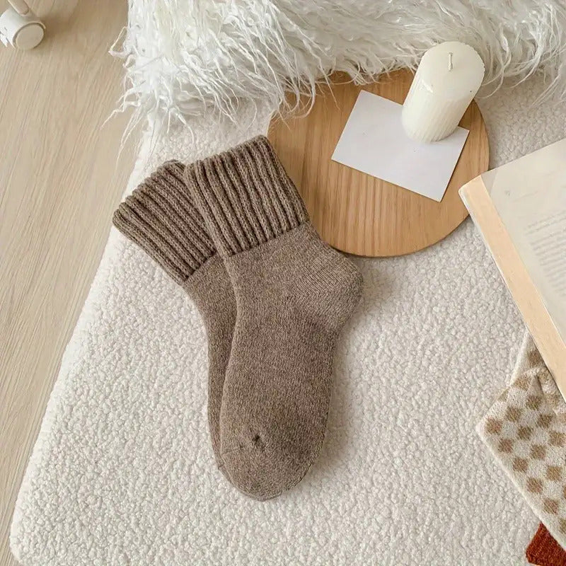Warm cashmere short socks