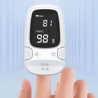 💓 Búcsút inthet a fájdalmas tűszúrásoknak! Precíziós pulzoximéter 35–99% közötti széles mérési tartománnyal, amely egy pillantásra világos adatokat jelenít meg.🌟