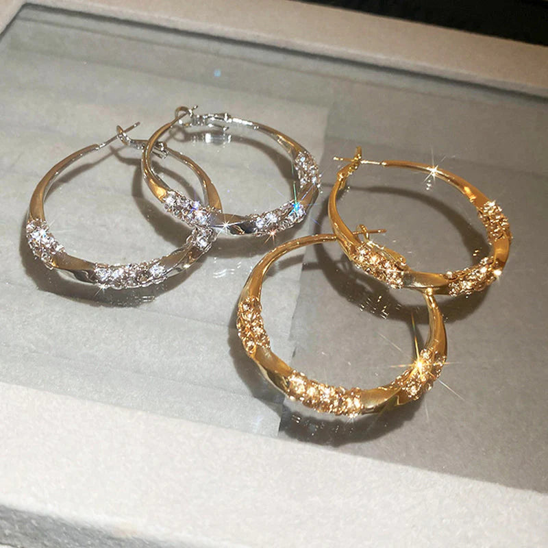 🔥 Minimalista Fülbevalók: Gyémántszerű Ragyogás – Nincs Irritáció!