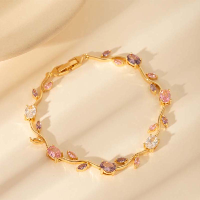 🔥 Ajándék Tökéletes: Bájos Medállás + Kényelmes Viselet!